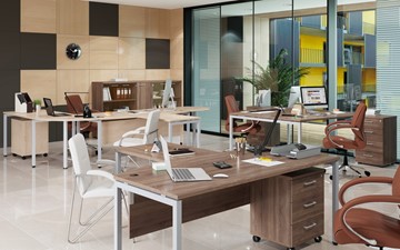 Набор мебели в офис Xten S 1 - один стол с приставным брифингом в Магадане - предосмотр