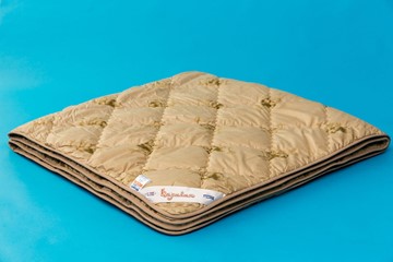 Одеяло всесезонное полутороспальное Караван в Магадане