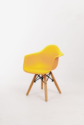 Детский стульчик DSL 330 K Wood (желтый) в Магадане - изображение