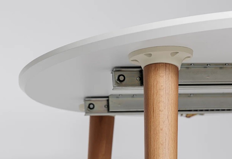 Кухонный раздвижной круглый стол Белая Эмаль д. 100 см МДФ ножки светлый орех в Магадане - изображение 3