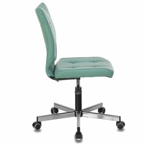 Кресло офисное Brabix Stream MG-314 (без подлокотников, пятилучие серебристое, экокожа, серо-голубое) в Магадане - предосмотр 1