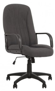 Кресло для офиса CLASSIC (PL64) ткань CAGLIARI серый С38 в Магадане - предосмотр