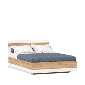 Кровать в спальню Фиджи 1400 с подъемным механизмом ЛД 659.081, Дуб золотой/Белый в Магадане