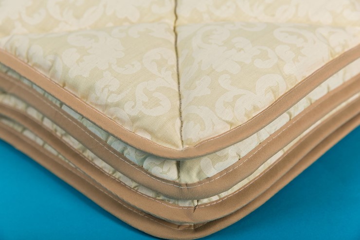 Одеяло всесезонное полутороспальное Шерсть & Хлопок в Магадане - изображение 1